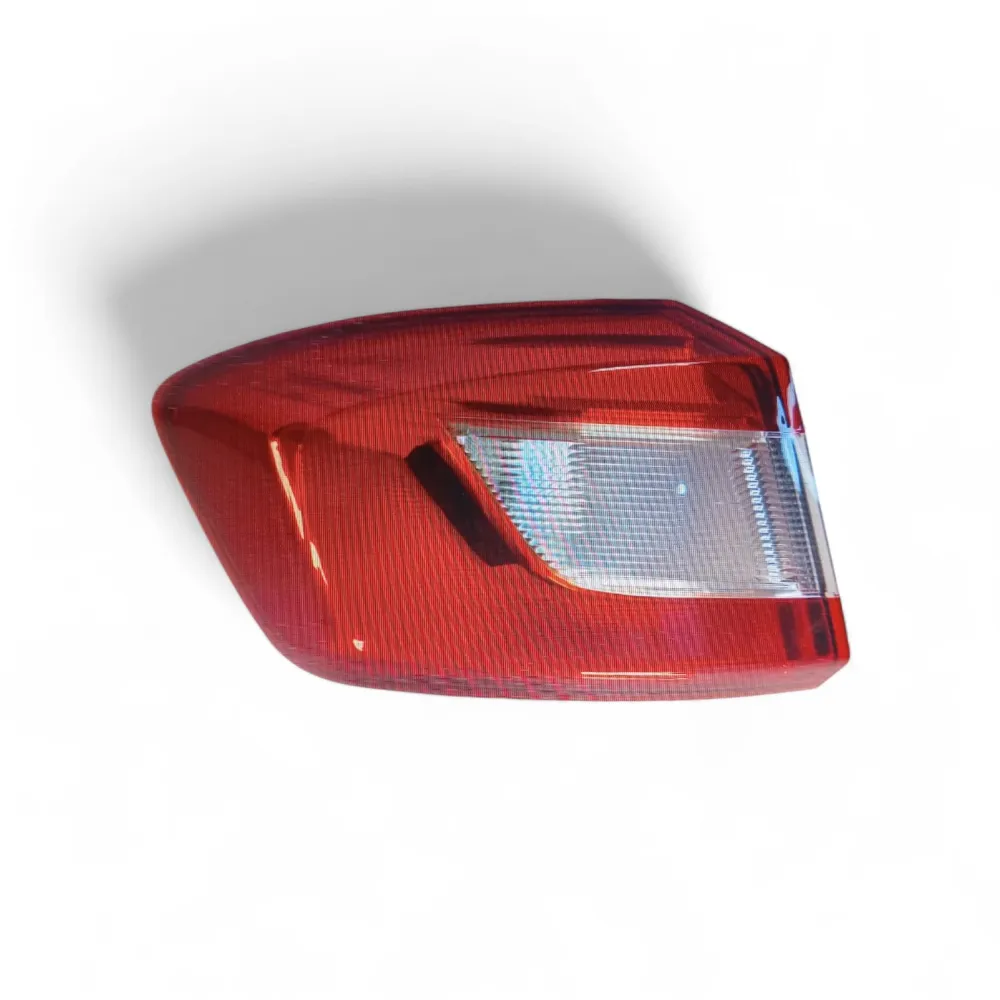 FARO TRASERO EXTERIOR CHEVROLET CRUZE LADO IZQUIERDO 2017 AL 202