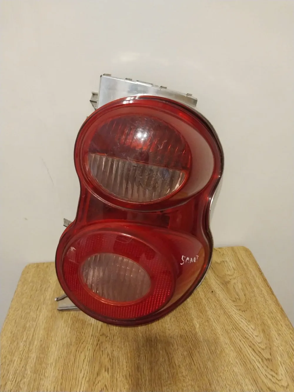 FARO TRASERO SMART MODELO FORTWO LAO DERECHO