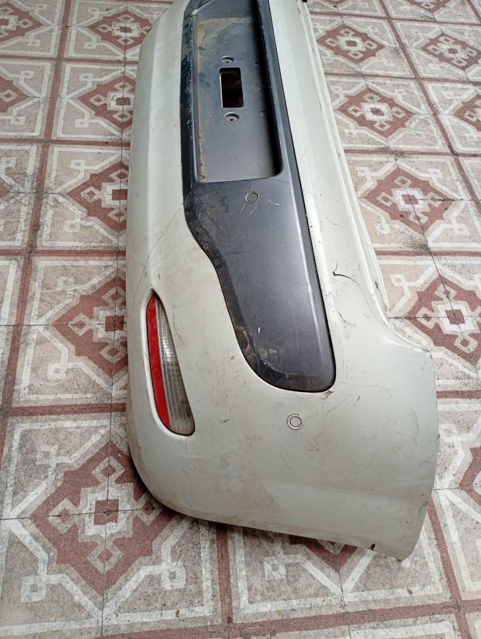 PARAGOLPE ORIGINAL USADO FIAT PUNTO