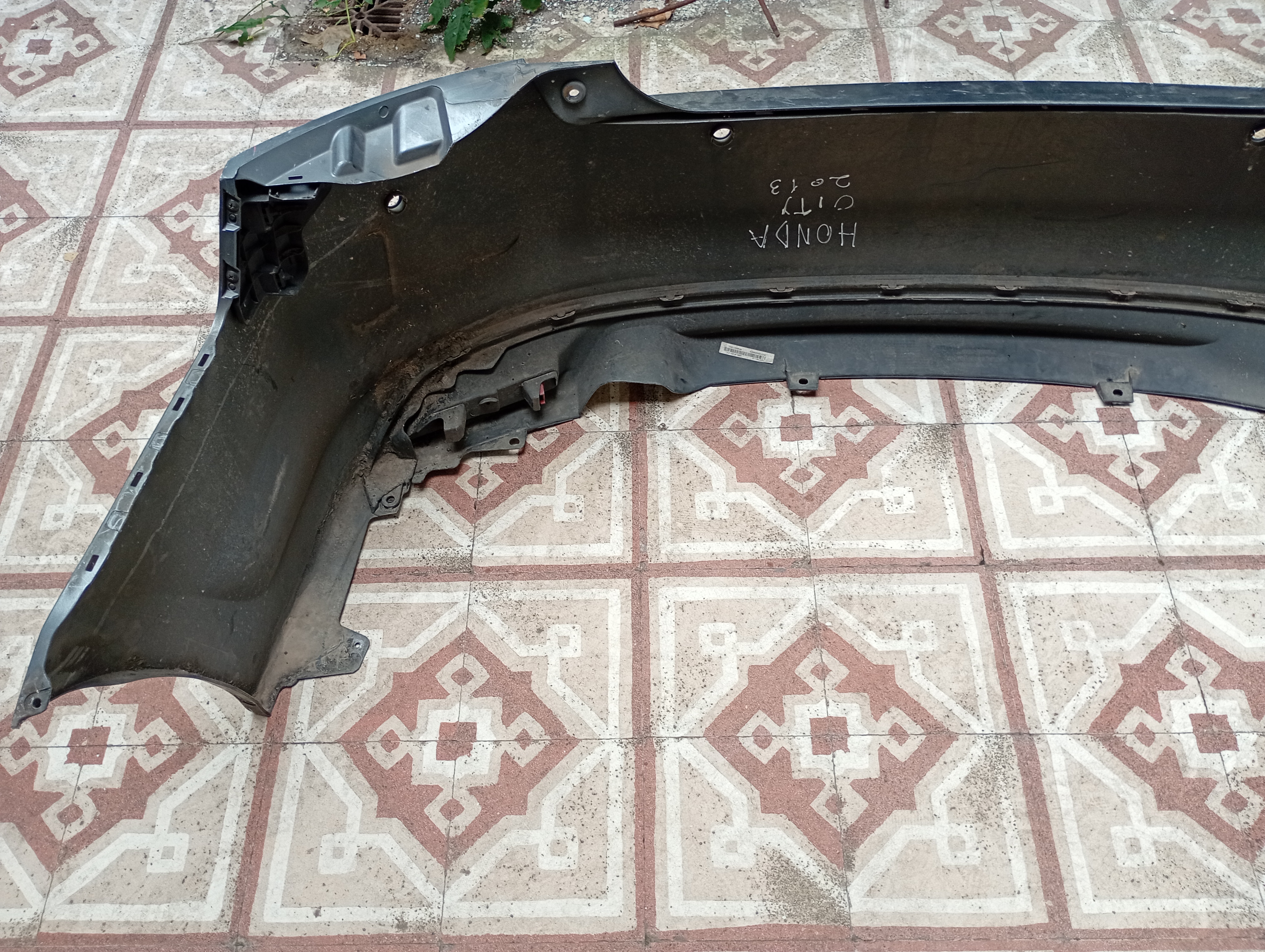 PARAGOLPE TRASERO ORIGINAL USADO HONDA CITY